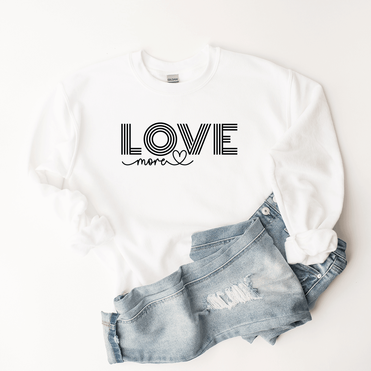 Love More - Sweatshirt